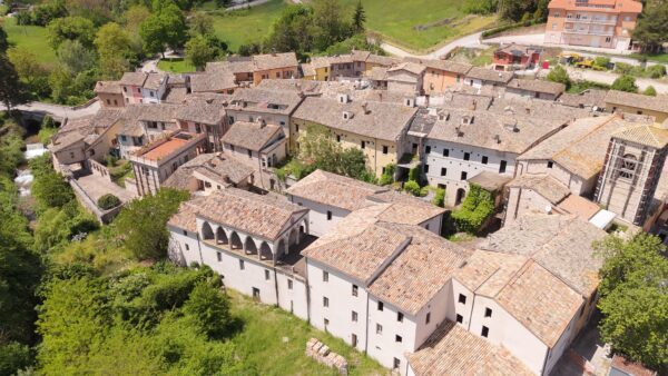 La Marca di Camerino svela tutta la sua bellezza: in prima visione il 27 maggio