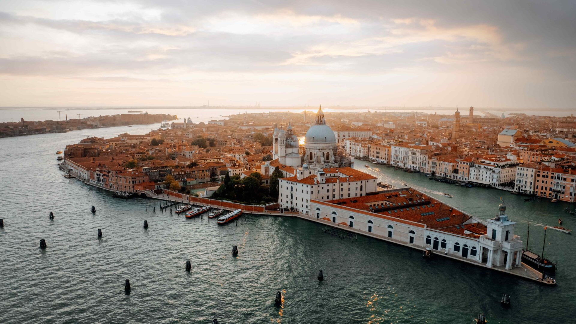 L’Italia è la miglior meta turistica per il “Daily Telegraph”: Venezia, Best European City