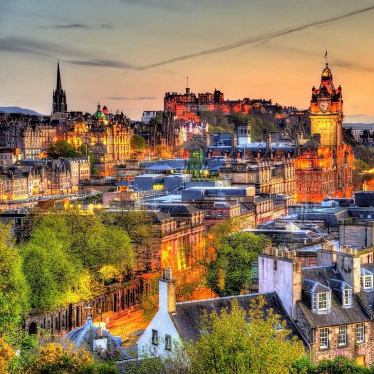 Festival delle Luci Samhuinn: vivi la magia di Edimburgo nell’antica celebrazione celtica