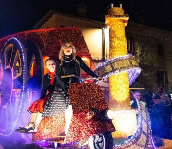 Castiglione del Lago si prepara per la “Festa del Tulipano”, dal 21 aprile al 1° maggio