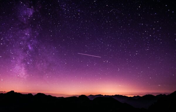 Meteoriti, eclissi e superlune: spettacoli celesti che il firmamento ci regalerà nel 2024