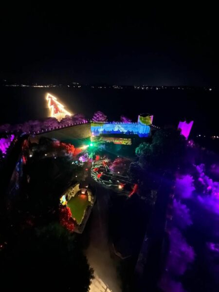 Luci sul Trasimeno: il 7 Dicembre in Umbria si accende l’albero di Natale sull’acqua più grande al mondo