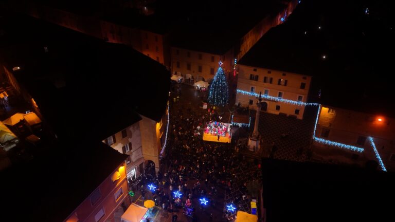 Martedì 30 gennaio, su Sky, la 27a edizione della Festa Nazionale della Befana di Urbania