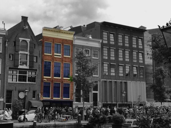 Almeno una volta nella vita dovremmo visitare la casa di Anna Frank ad Amsterdam