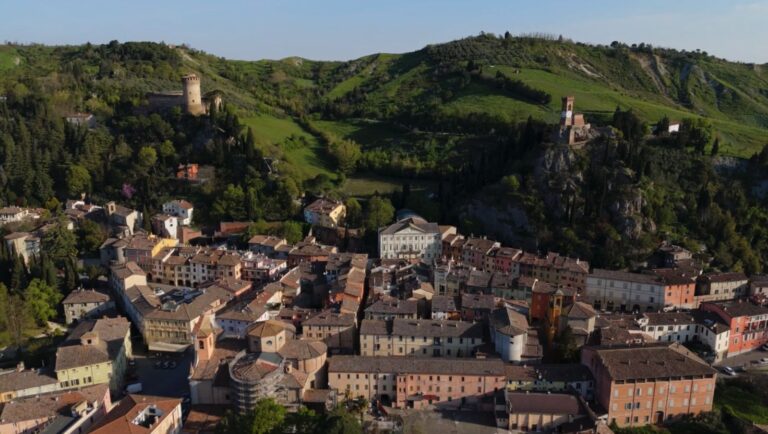 Sei tappe per esplorare la Romagna Faentina: borghi, natura e sapori in prima visione il 29 aprile