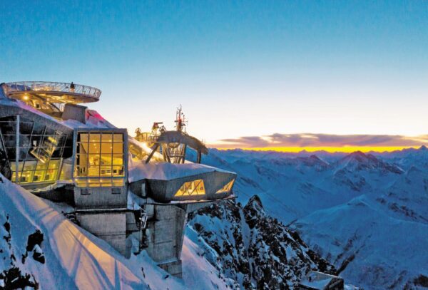 Un caffè a 3.466 metri, nel bar più alto d’Italia con vista sulle Alpi!