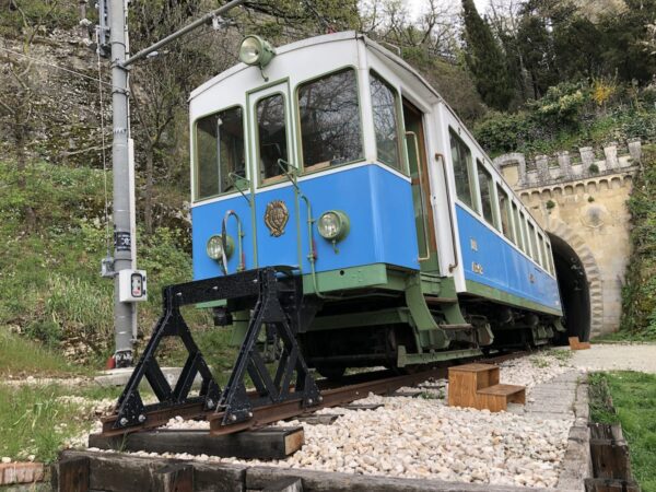 Ferrovia San Marino-Rimini: tornano le corse del Treno Bianco Azzurro