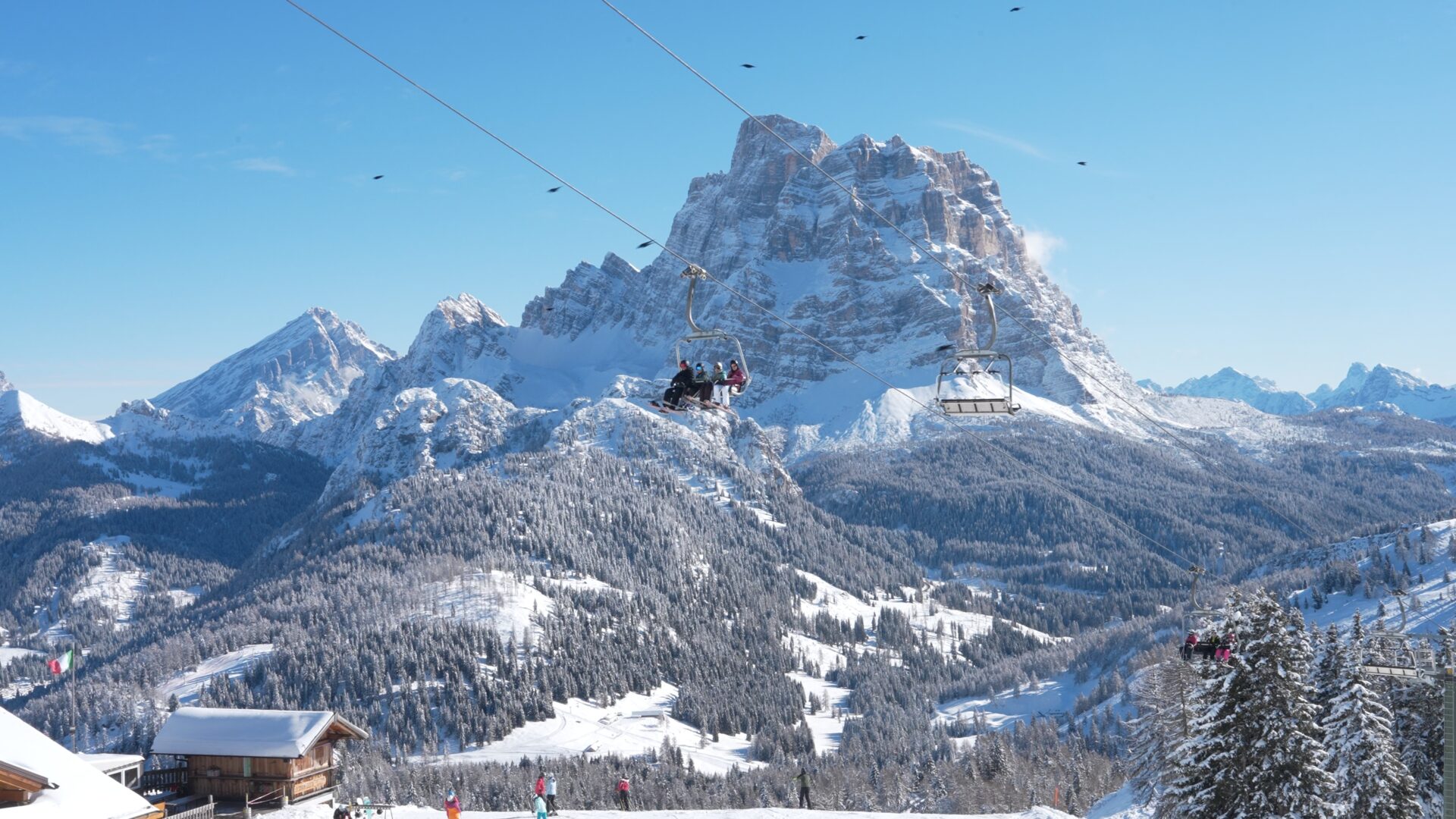 La Rotta dei Campioni conquista le vette dello Ski Civetta: le Dolomiti Bellunesi in prima visione il 4 marzo