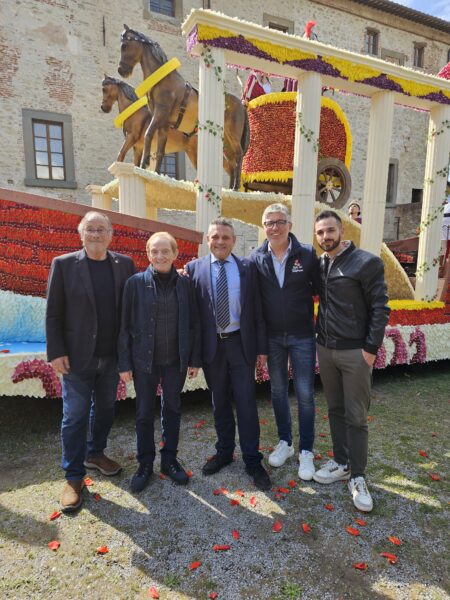 Prima giornata da record, ora si attendono le sfilate del 28 e 30 aprile a Castiglione del Lago per la “Festa del Tulipano”