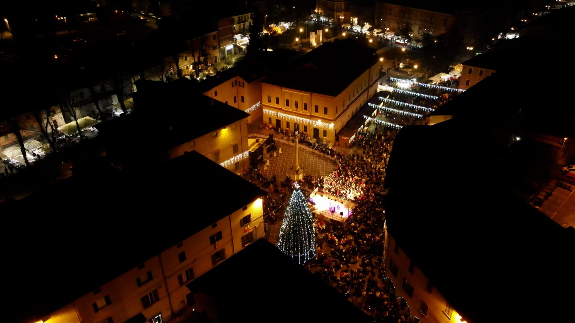 E’ iniziato il countdown ad Urbania, nelle Marche, per la più grande Festa Nazionale della Befana