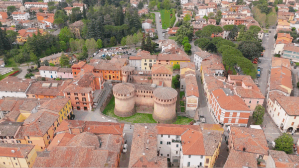 Sei tappe per esplorare la Romagna Faentina: borghi, natura e sapori in prima visione il 29 aprile