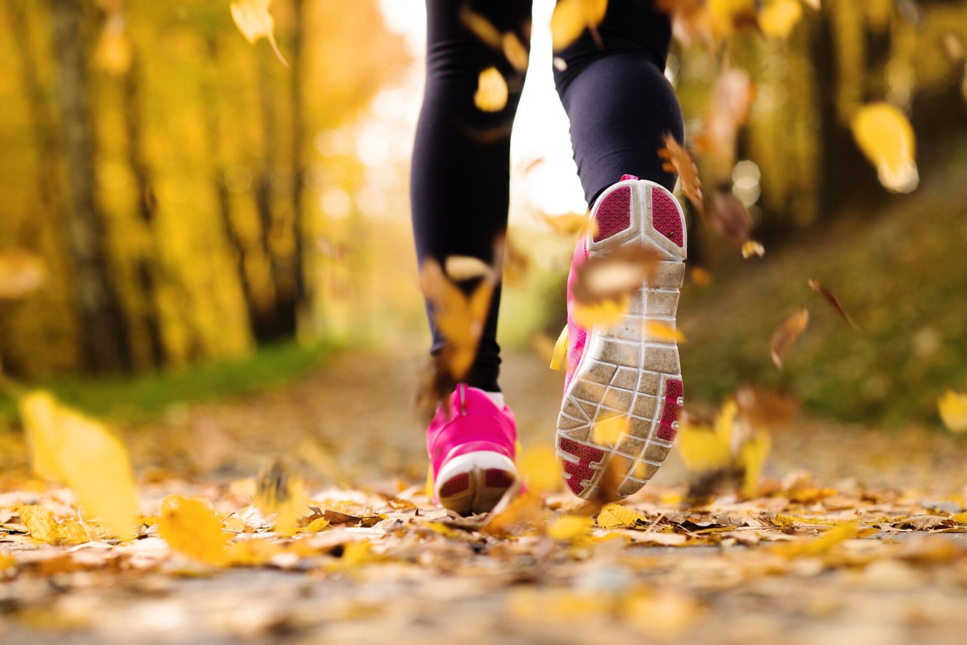 “Silent walking”: la camminata silenziosa fa bene al corpo e alla mente