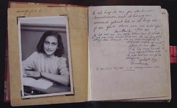 Almeno una volta nella vita dovremmo visitare la casa di Anna Frank ad Amsterdam