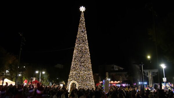 Natale in Toscana: Sesto Fiorentino e Poggibonsi protagoniste in prima visione su Sky il 3 dicembre