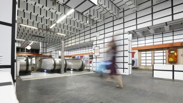 Il MAXXI porta l’arte contemporanea nella metro Vittorio Emanuele di Roma