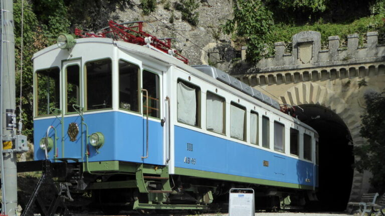 Ferrovia San Marino-Rimini: tornano le corse del Treno Bianco Azzurro
