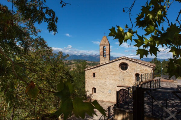 Monte San Martino celebra la Mela Rosa: saperi e sapori tra gusto e biodiversità