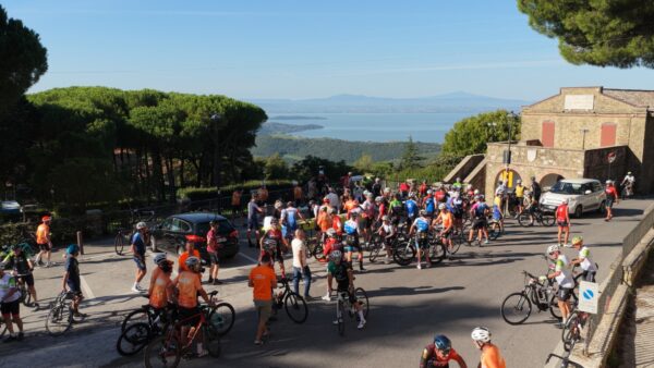 Il 21 ottobre, Una gita fuoriporta racconta la Cicloturistica “I Borghi più Belli d’Italia” sul Lago Trasimeno