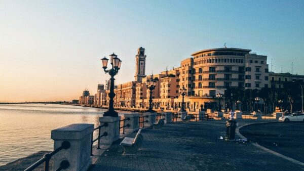 Si trova in Italia il lungomare più lungo d’Europa: sapete dove?