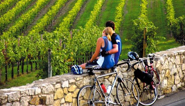 Alcuni imperdibili bike tour primaverili a contatto diretto con la natura primaverile!
