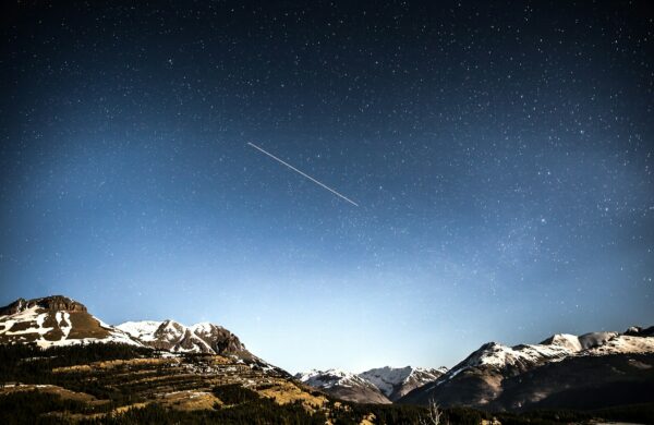 Meteoriti, eclissi e superlune: spettacoli celesti che il firmamento ci regalerà nel 2024
