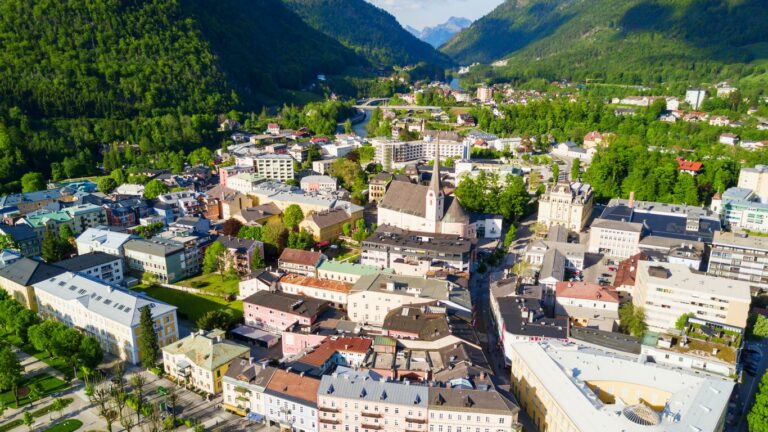 La più piccola Capitale Europea della Cultura 2024 è un luogo misterioso dell’Austria!