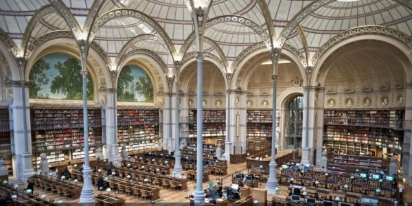 Un’insolita Parigi: luoghi imperdibili da visitare nella capitale francese!