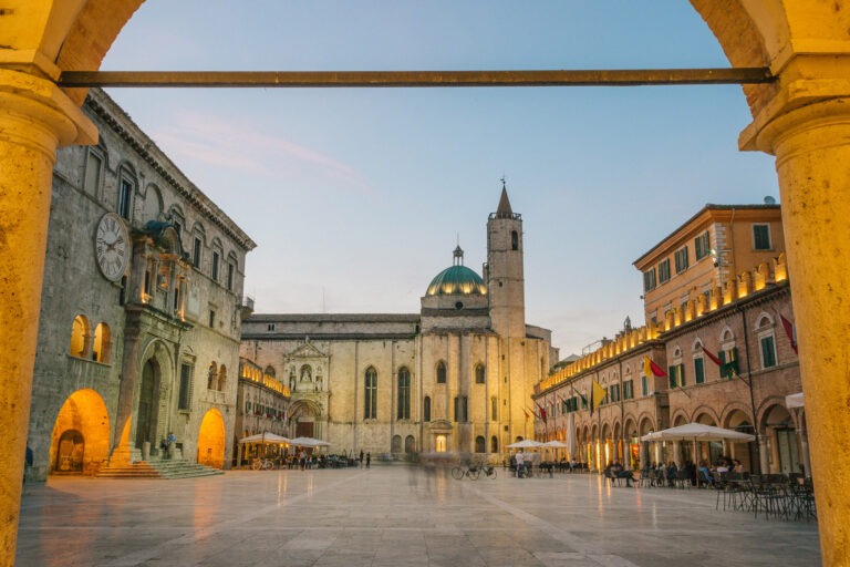 Ascoli Piceno: una piccola oasi di pace, economica e priva di traffico