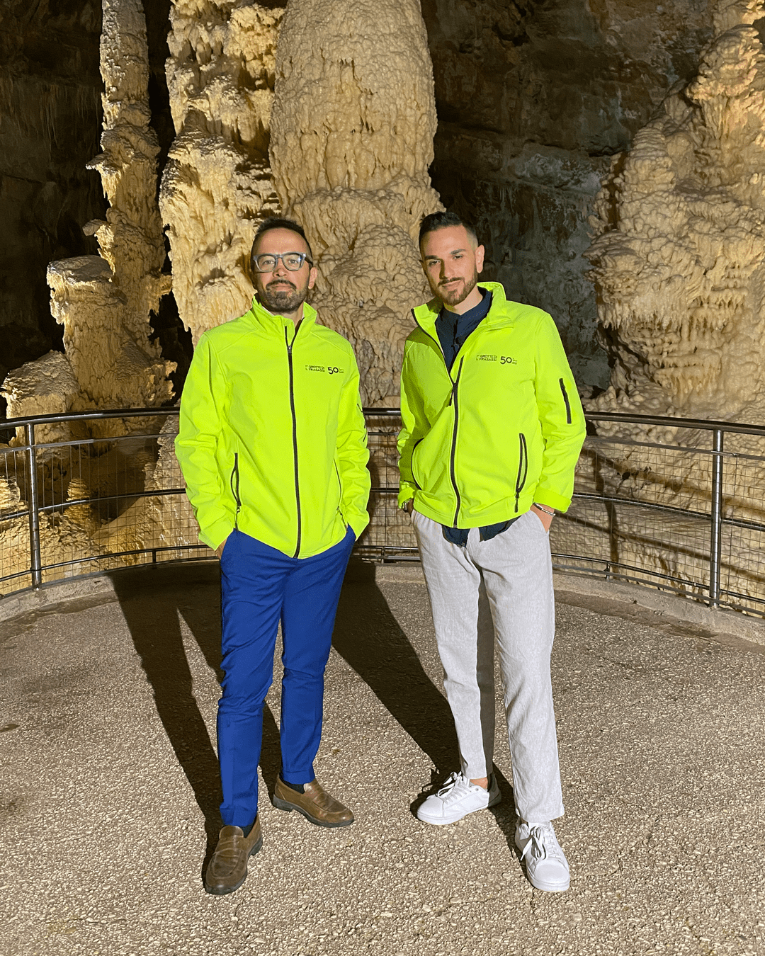 Genga, il cuore delle meraviglie marchigiane, rivela i suoi segreti fra grotte, templi e storie millenarie